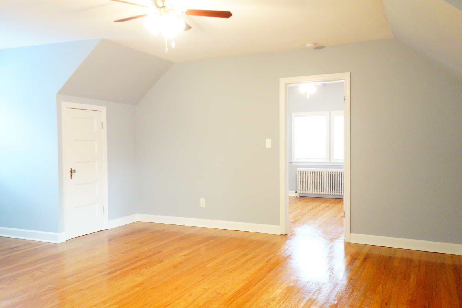 Takoma Park Apartment: 807 Kennebec Ave