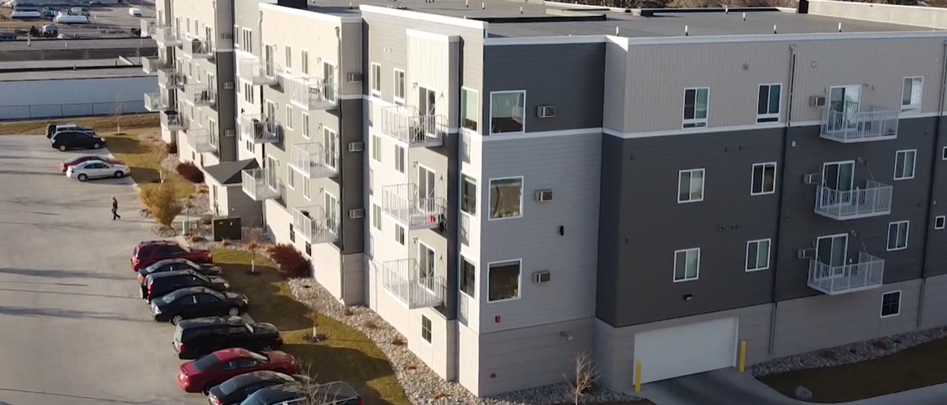 Moorhead Apartment: 1521 1st Ave N