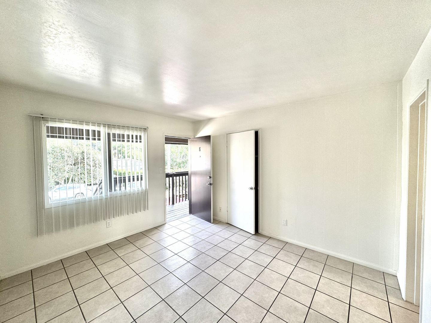 San Diego Apartment: 1612 Sunset Cliffs Blvd