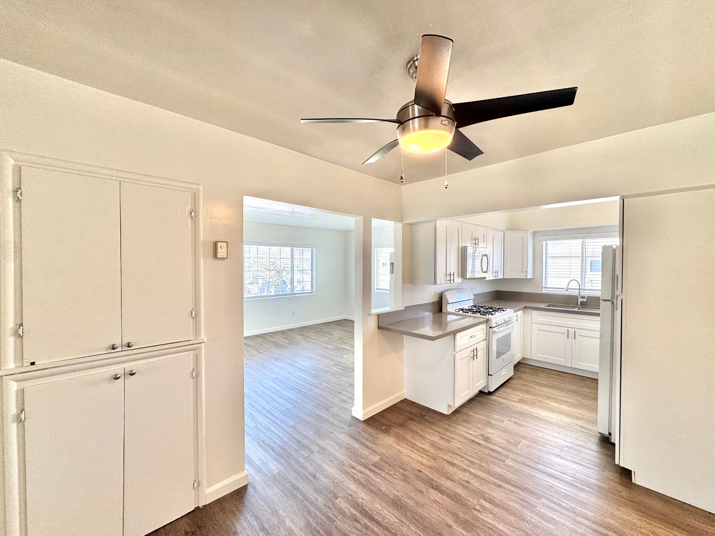 Imperial Beach Apartment: 125-131 Elkwood Avenue