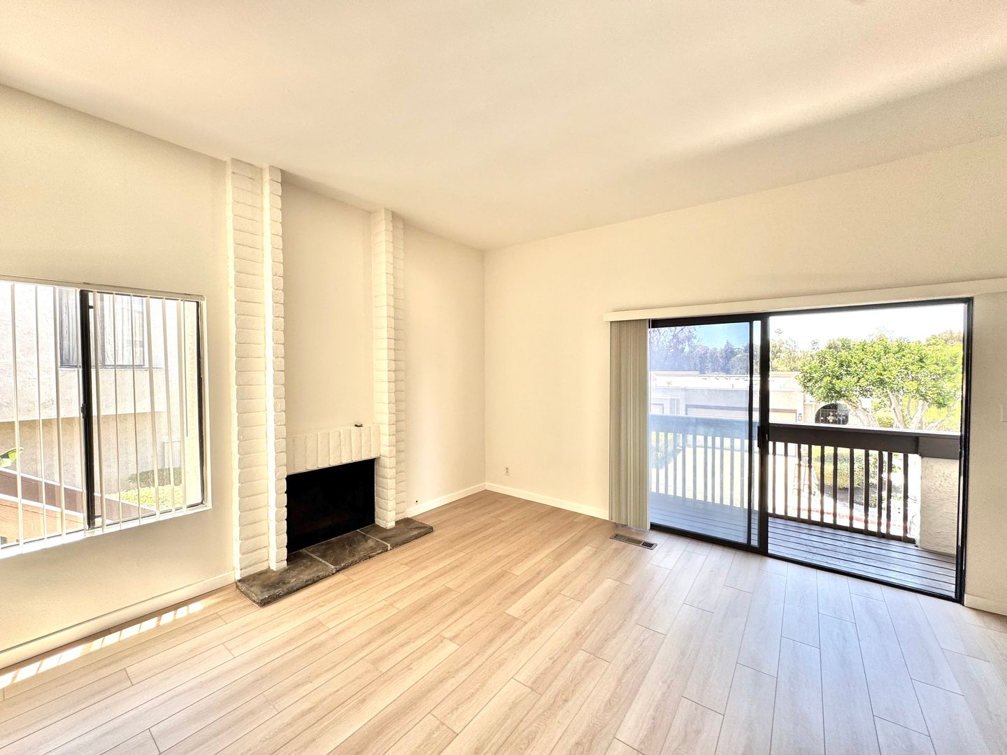 San Diego Townhome: 6664 Reservoir Lane