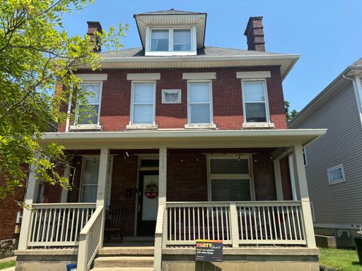178 E. 11th Ave. (5 bedroom) – photo 1