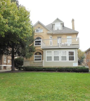 57 E. 14th Ave. – photo 1
