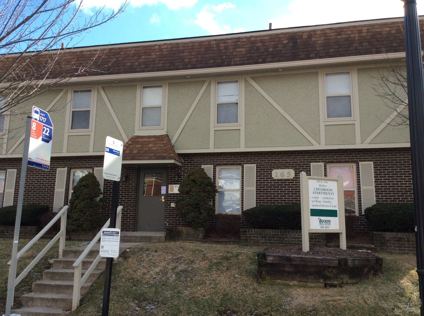 Columbus Apartment: 165 E. 11th Ave