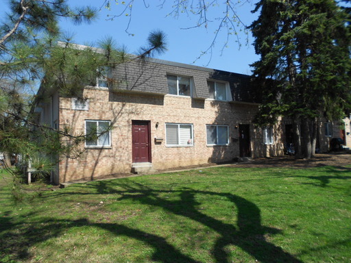 106 & 114 E. Lane Ave. – photo 1