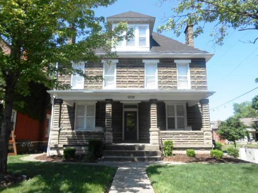 1737 Summit St. – photo 1