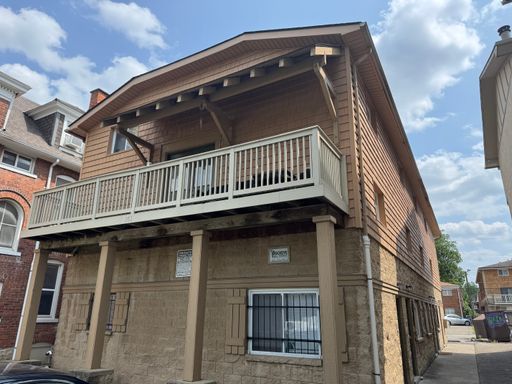 161 W. 10th Ave – photo 1