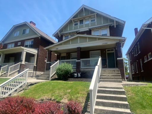1996 Summit St. – photo 1