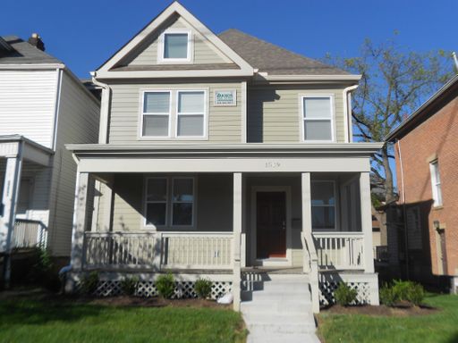 1539 Summit St. – photo 1