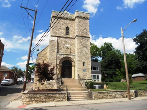 30 E. Norwich Ave. – photo 1