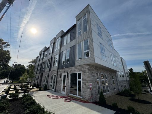 Waldeck and Woodruff – photo 1