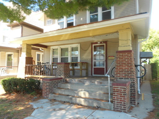 126 W. Northwood Ave. – photo 1