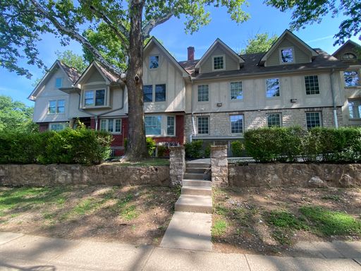 2000 Indianola Ave. – photo 1