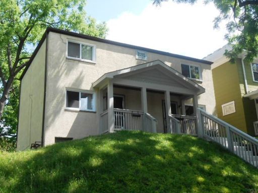 134-136 W. Blake Ave. – photo 1