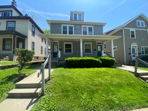 65 W. Oakland Ave. – photo 1