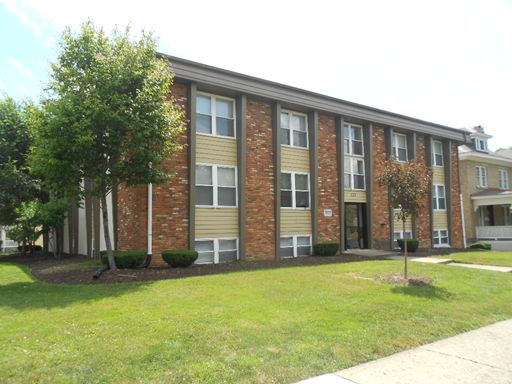 133 E. Lane Ave. (2 bedroom) – photo 1