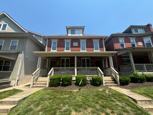 UNDER RENOVATION! LEASE TODAY! – photo 1