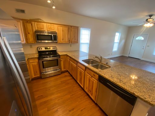 93 W. Northwood Ave. – photo 1