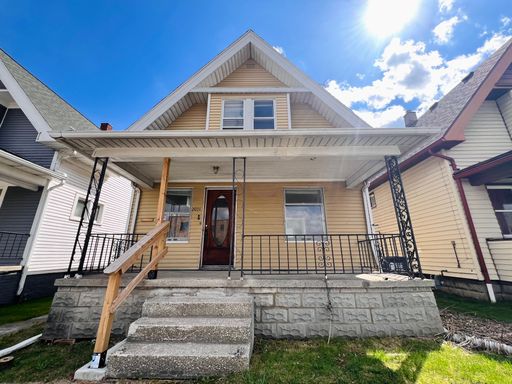 2074 Star Ave , Toledo, OH 43605