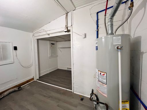 Listing photo thumbnail