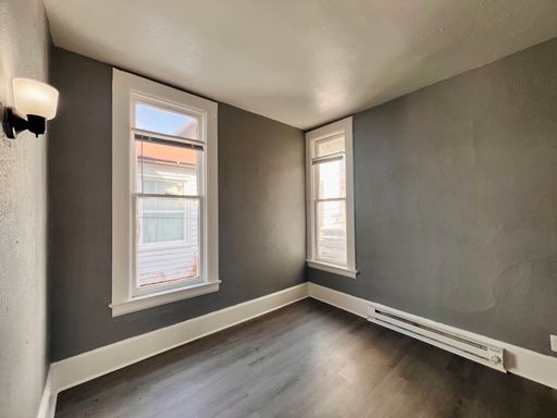 Listing photo thumbnail