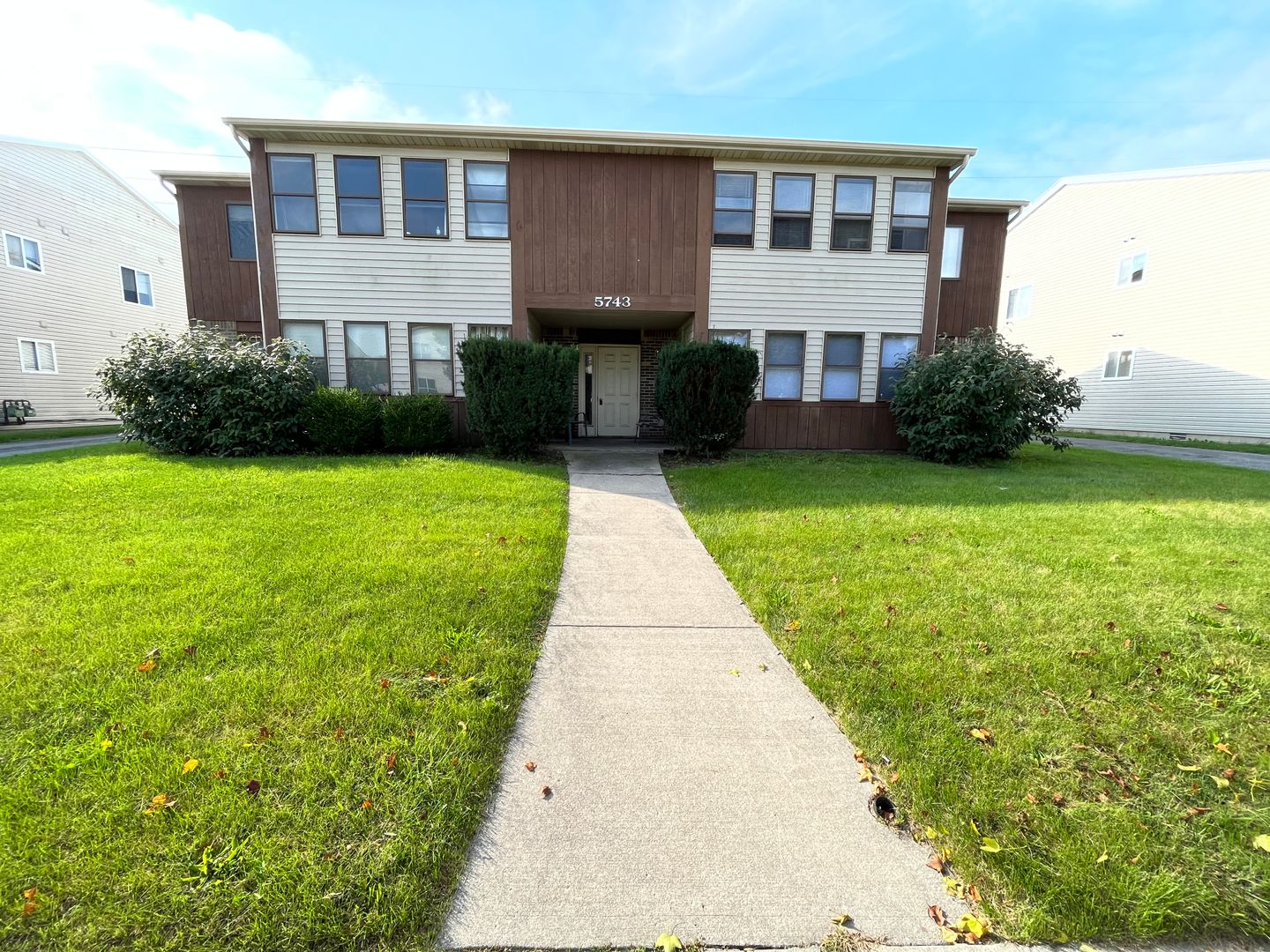 Toledo Apartment: 5743 Ryewyck Dr