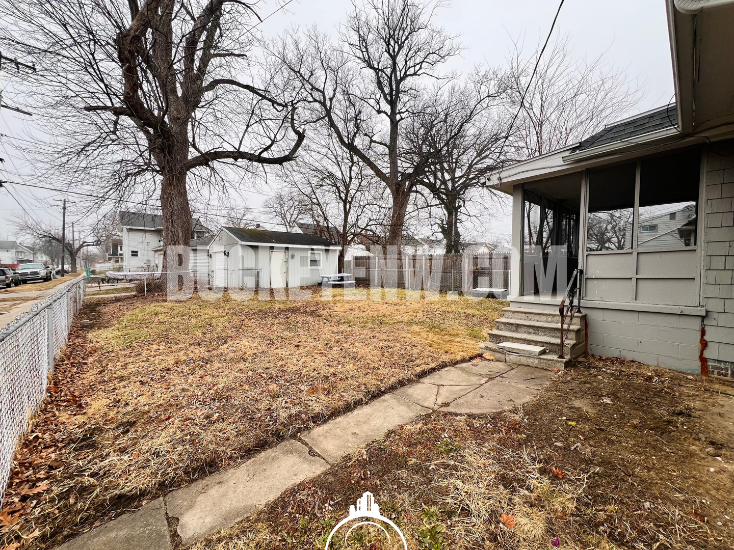 Listing photo