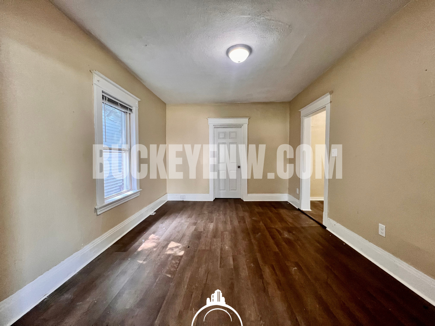 Listing photo