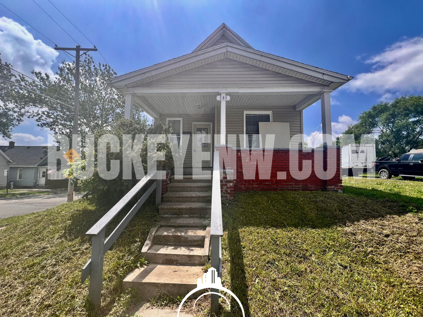 Listing photo