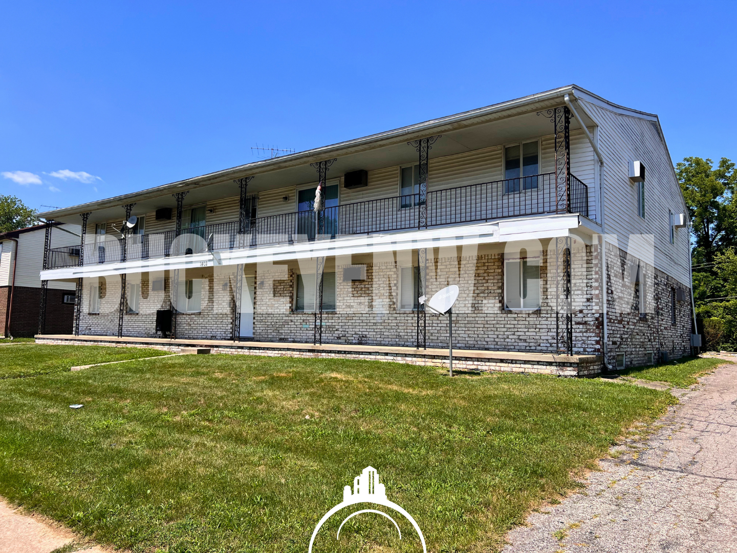 Toledo Apartment: 1402 Brooke Park
