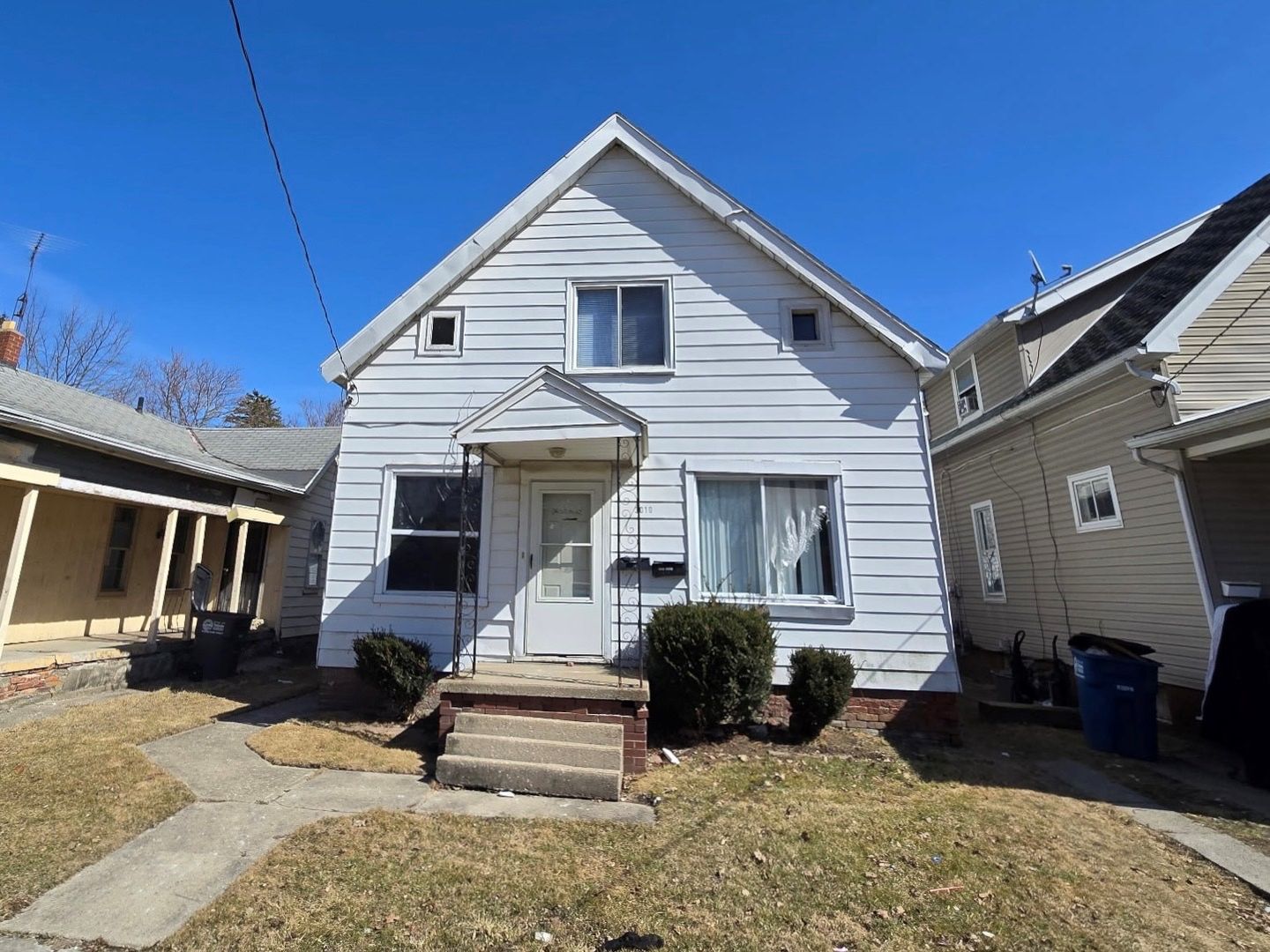 Toledo Apartment: 3010 Warsaw St