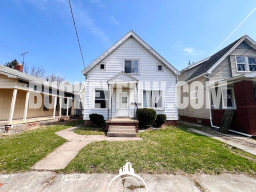 3010 Warsaw St - Upper, Toledo, OH 43608