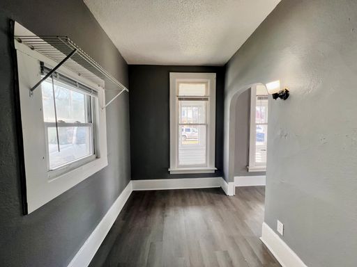 Listing photo thumbnail