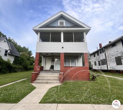 3113 Scottwood Ave - Lower, Toledo, OH 43610