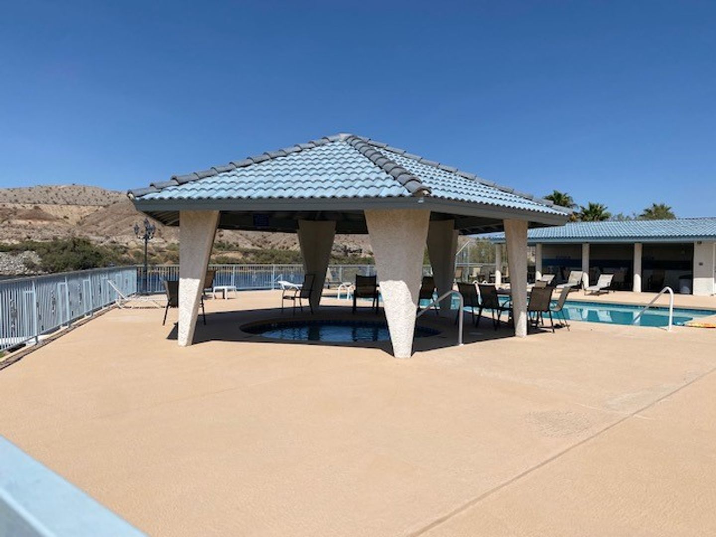Bullhead City Condo: 1663 Highway 95 #C7