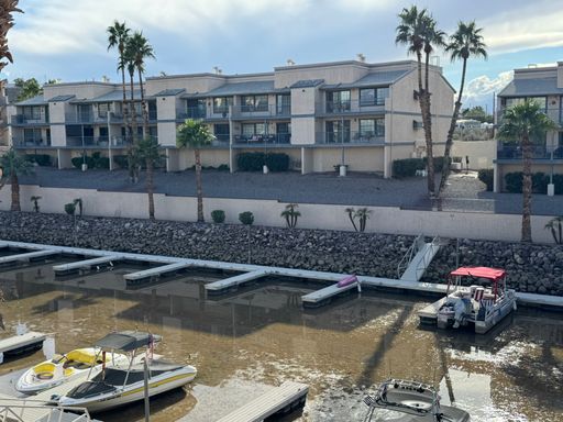 Riverfront 2BR Condo Great Views, Luxury Furnished incl UTILITIES – photo 1