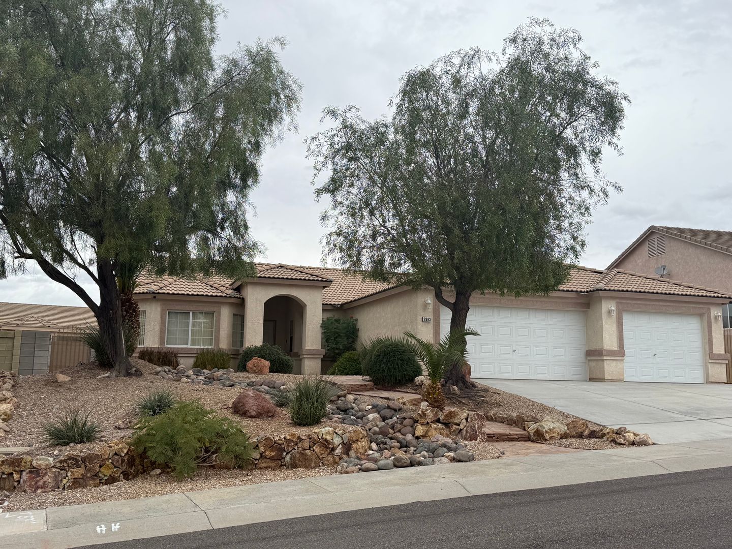 Bullhead City House: 2863 Ventana Dr
