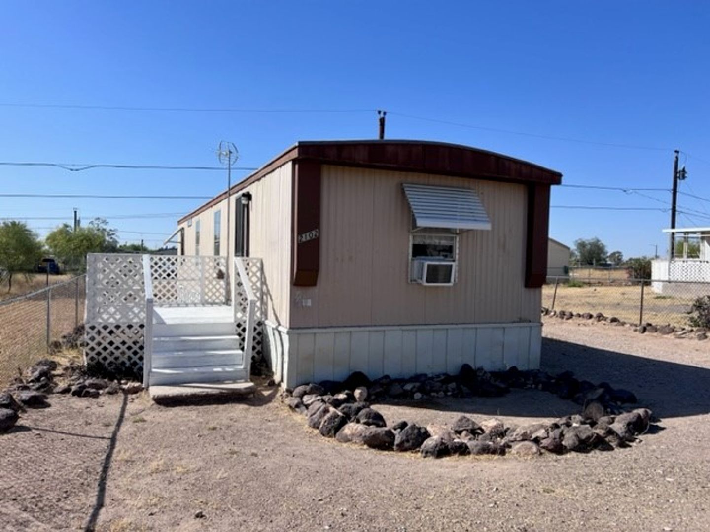 Bullhead City House: 2102 Hermosa Dr.