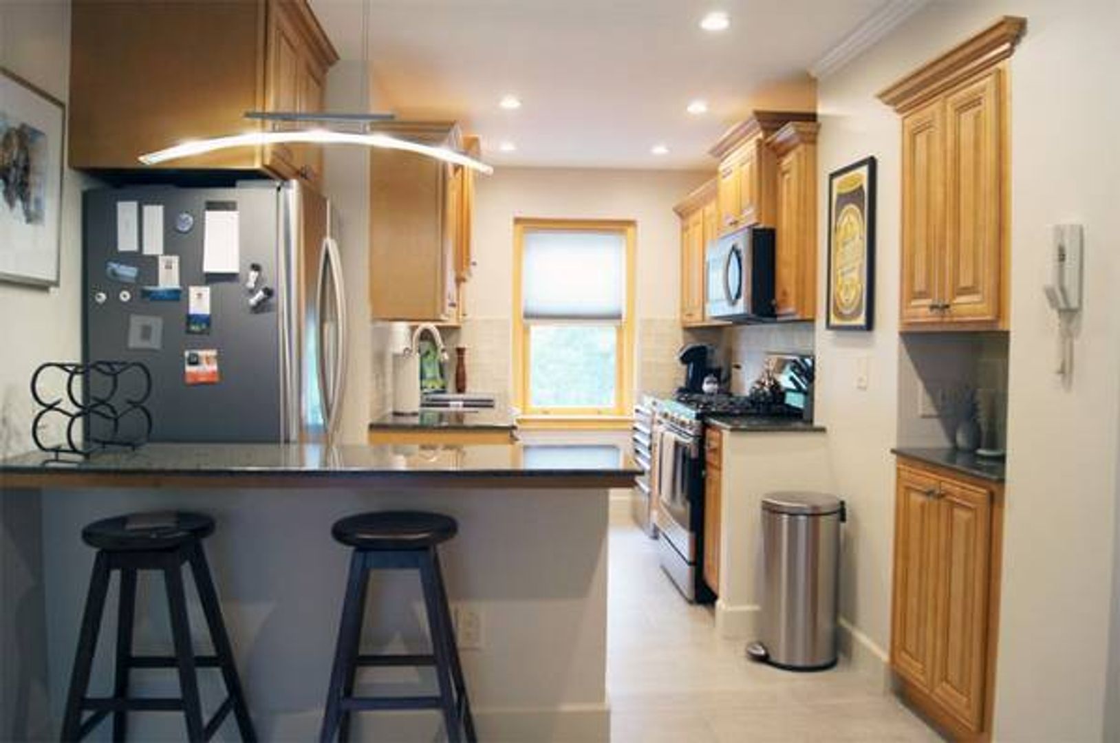 Buffalo Apartment: 1392-1396 Amherst Street