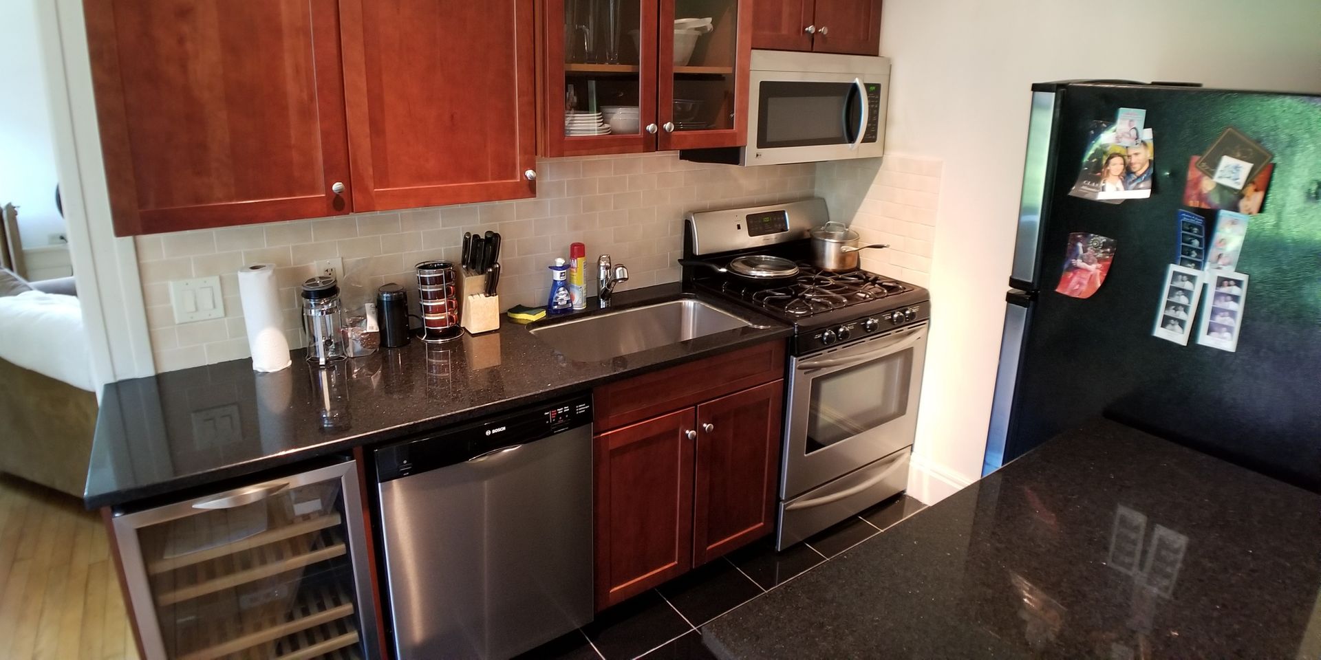 Buffalo Apartment: 1149 Delaware Ave