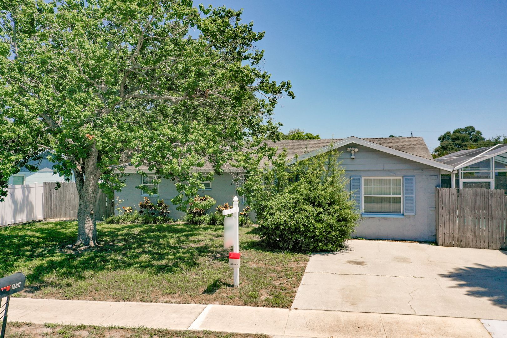 Largo House: 1767 10th Street SW