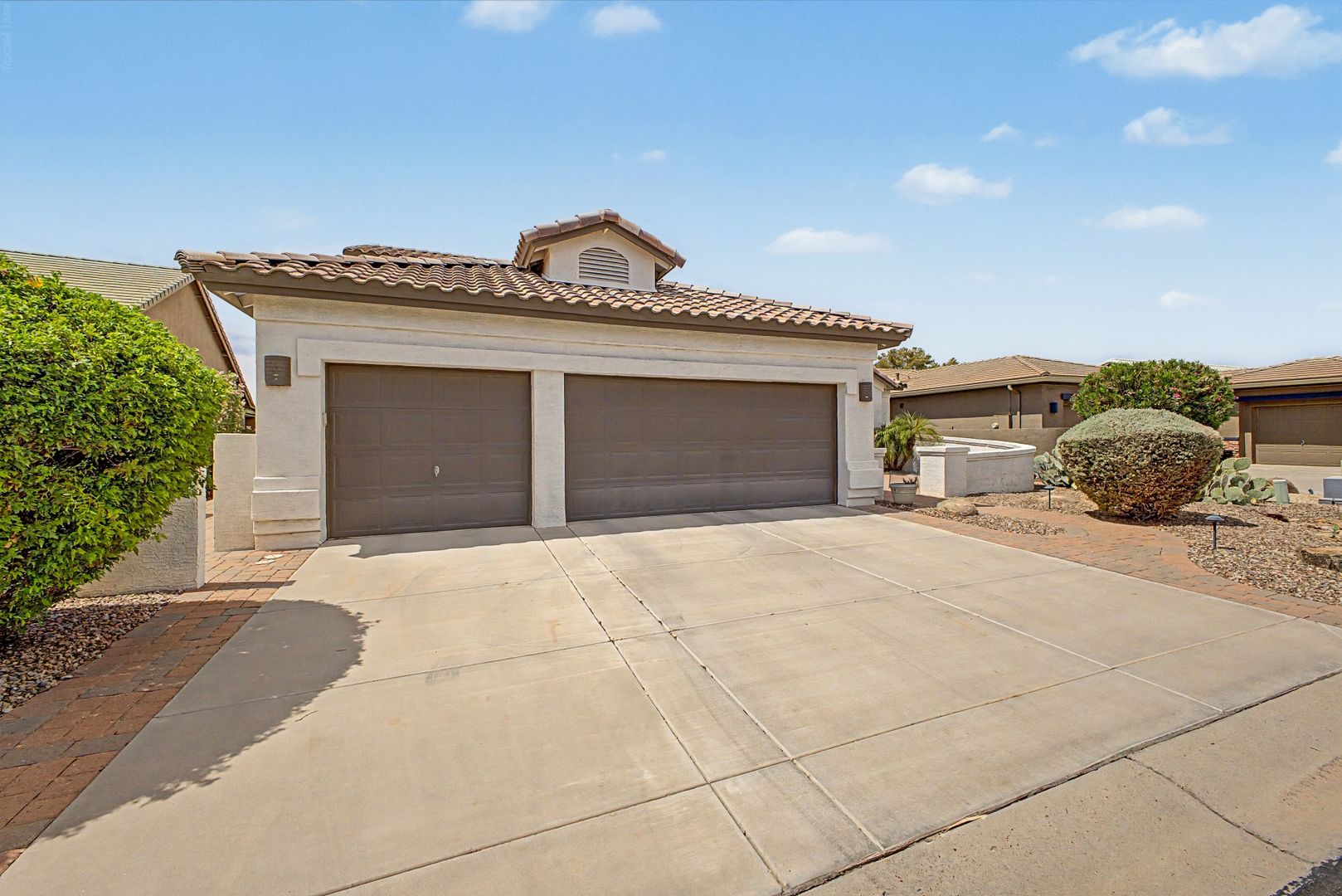 Sun Lakes House: 24320 S Lakeway Circle