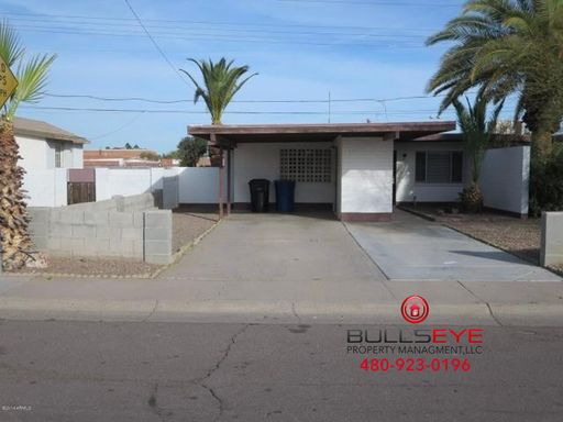 3 Bedroom Tempe Townhome with Private Backyard, Tile Flooring & Utilities Included! – photo 1