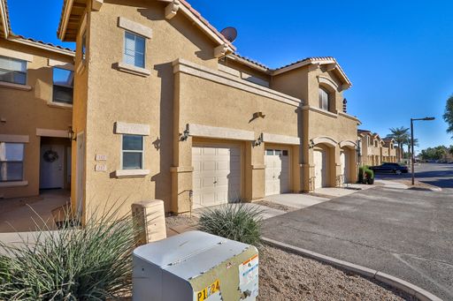 3 Bed 2 Bath Scottsdale Condominium Home for rent! – photo 1