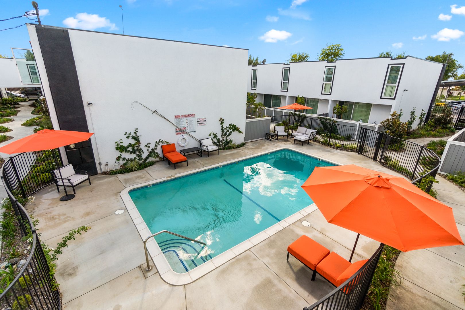 Pool at Fernwood (WT) (1 of 4)