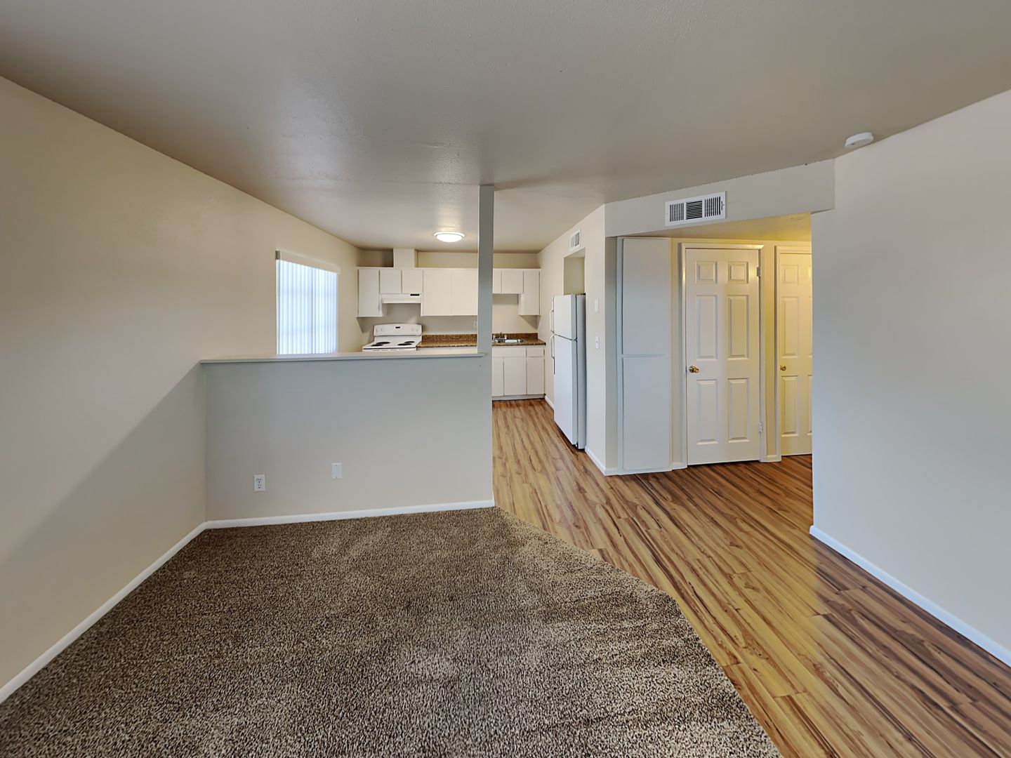 Lake Havasu City Apartment: 2035 San Juan Dr