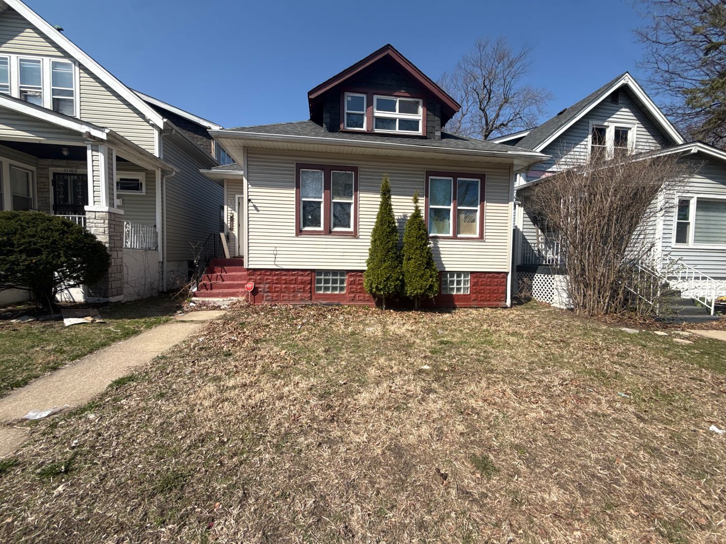 Chicago House: 11004 S Normal Ave