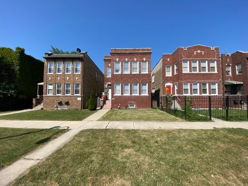 2 Bed 1 Bath Rental at 1628 N McVicker Ave - Unit 1, Chicago, IL – photo 1