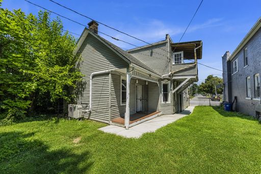 5011 Clark Ave | Apt 2 (UP), Cleveland, OH 44102 - Spacious 2-bed 1-bath multi-family home! – photo 1
