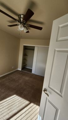Beautiful Apartments in a Convenient Location – photo 1